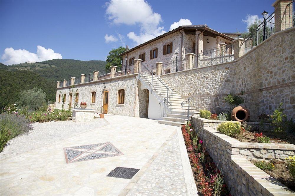 Pucci Country House Ferentillo ภายนอก รูปภาพ