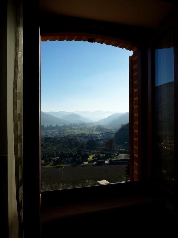 Pucci Country House Ferentillo ภายนอก รูปภาพ